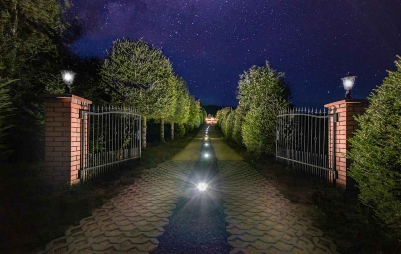 Villa Dom na wzgórzu z widokiem na jezioro Lipnica  Exterior foto