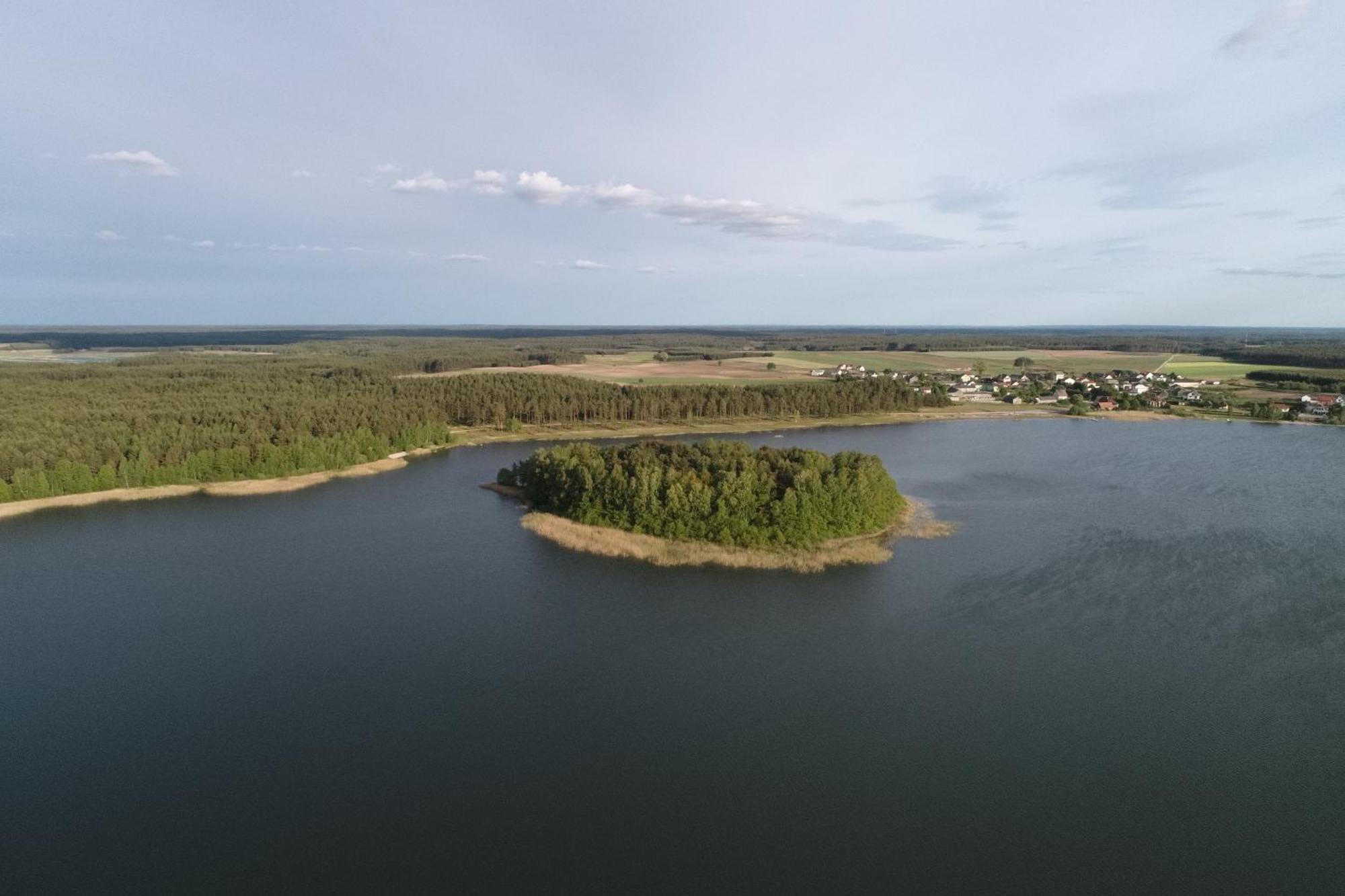 Villa Dom na wzgórzu z widokiem na jezioro Lipnica  Exterior foto